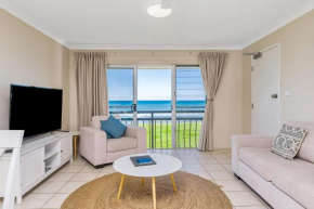 Absolute Beachfront Apartment 2T